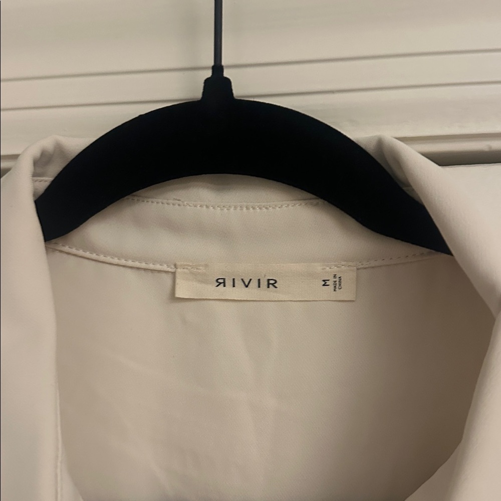 NWOT Rivir Set - Picture 2 of 6